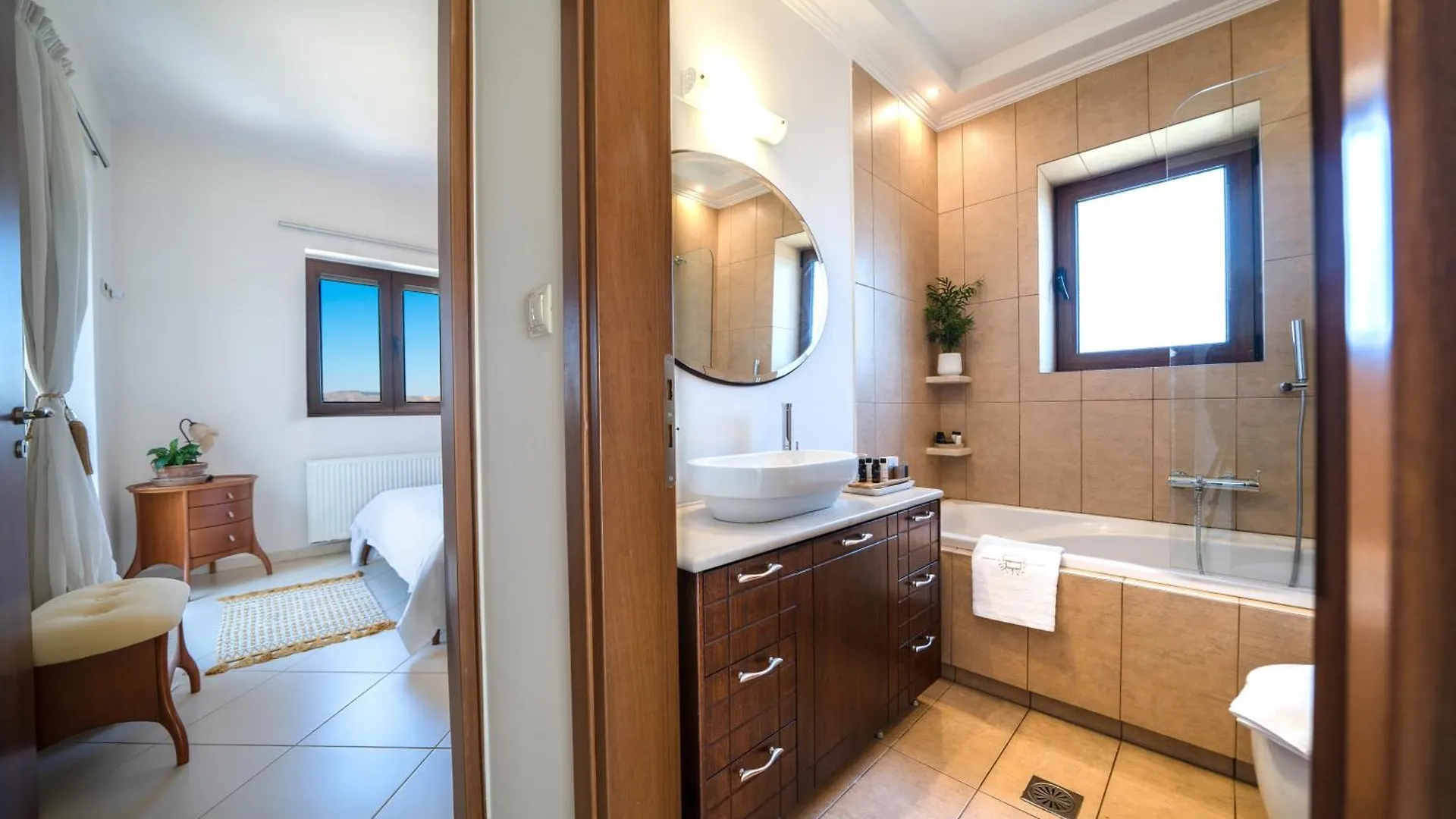 Fos Residence - Φωσ ,Luxury Villa Chania
