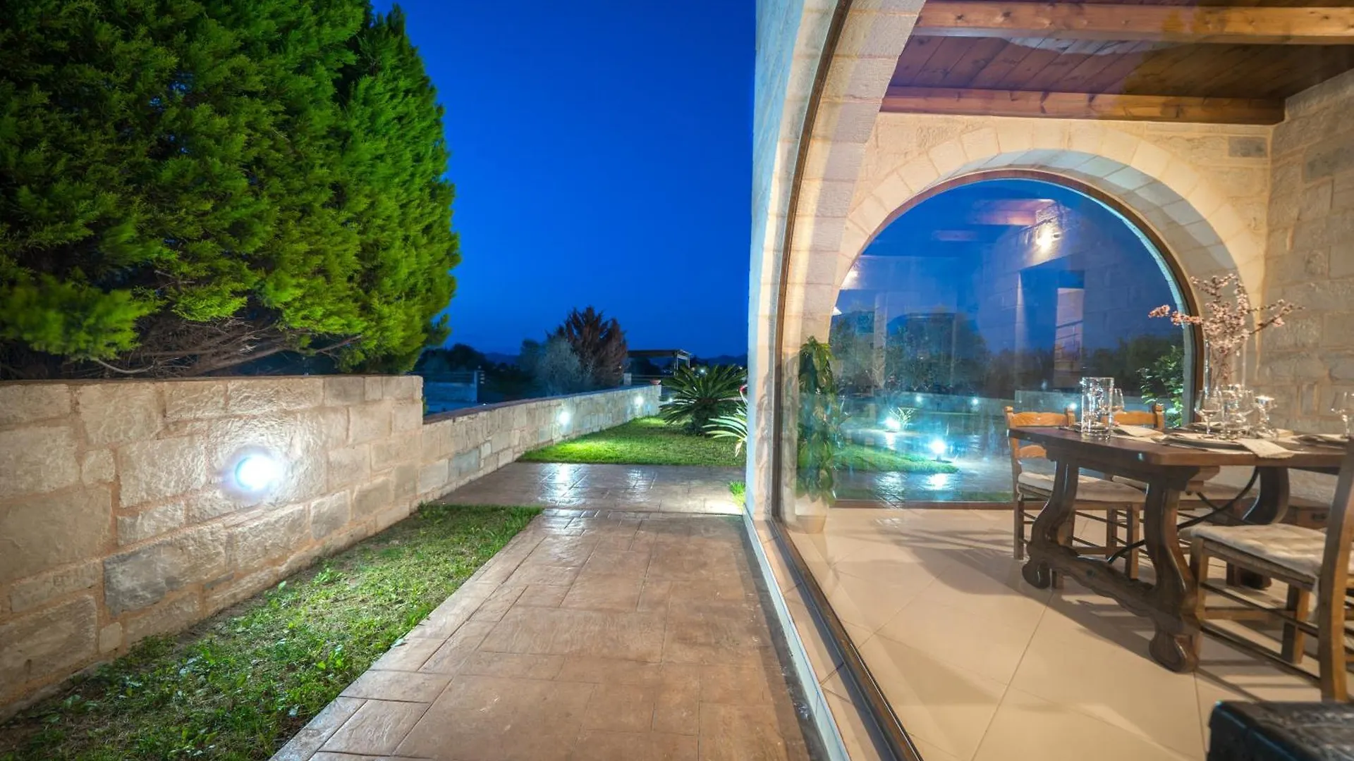 Fos Residence - Φωσ ,Luxury Villa Chania